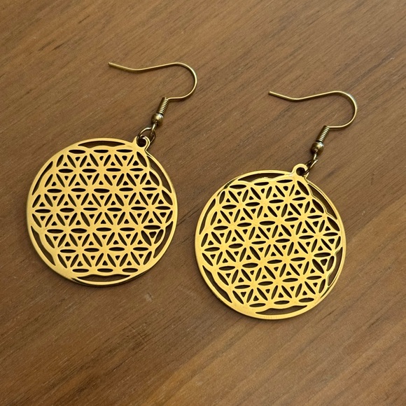 Flower of life gold plated earrings inch and a half - Picture 4 of 8